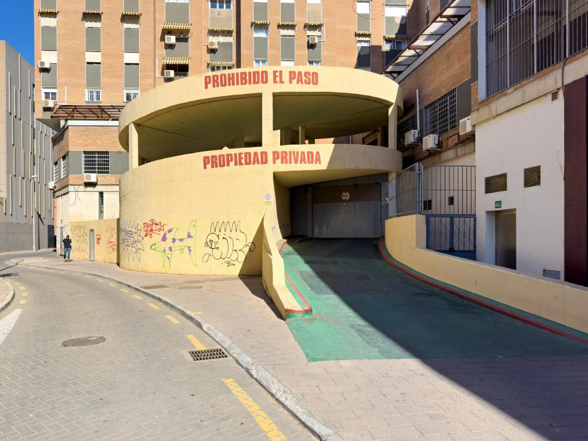 Sunset Malaga - Luxurious & Parking Apartment エクステリア 写真